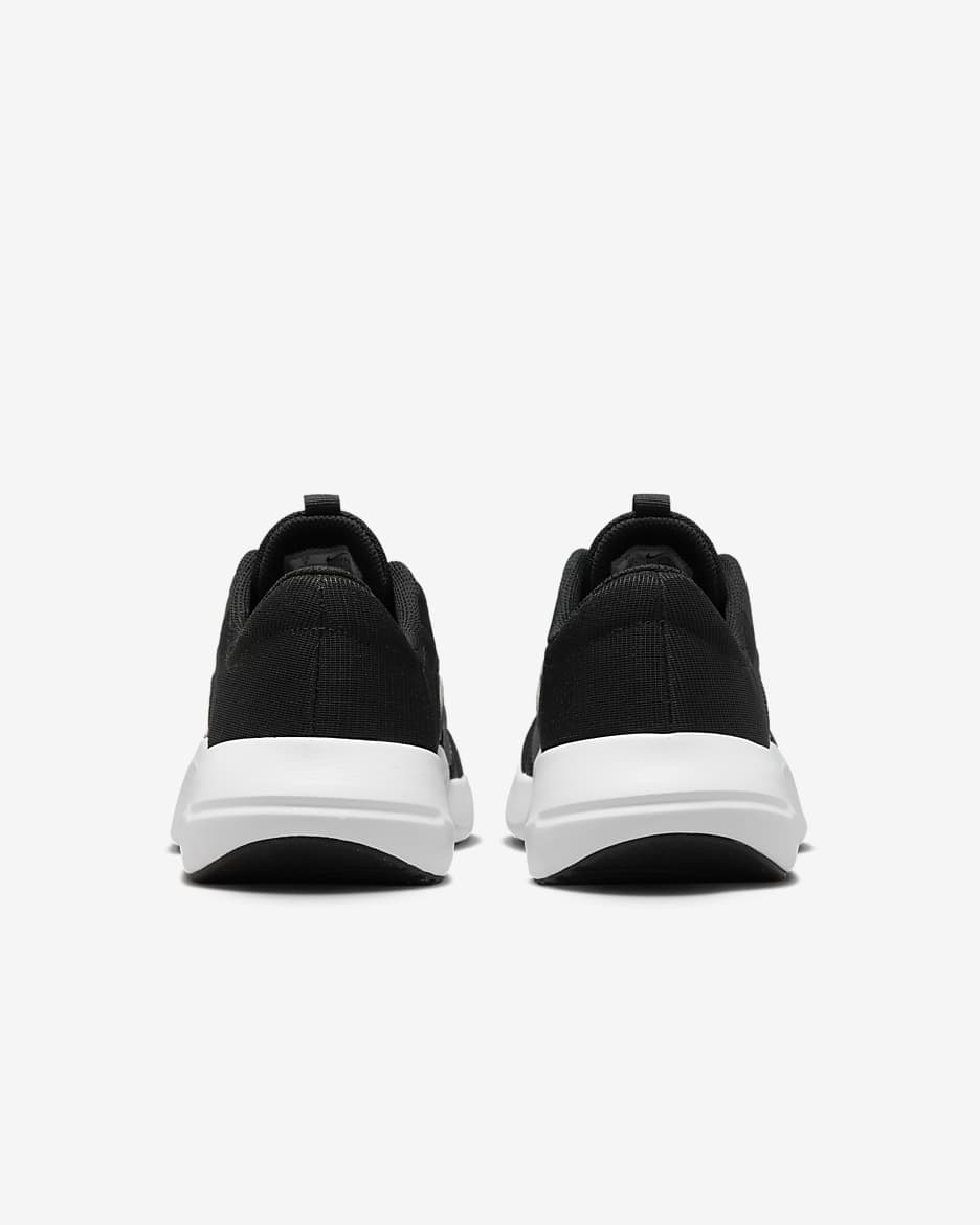 Nike in season training sneaker best sale